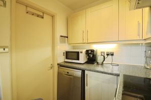 Photo 16- click for photo gallery